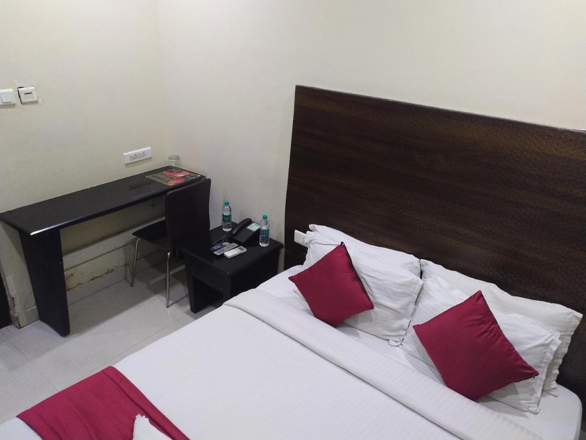 Hotel Grand Parkway Tambaram Luaran gambar